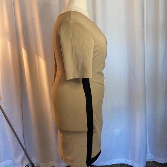 Tan & Black Wrap Body Con Dress - Picture 4 of 6